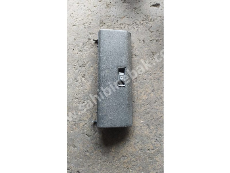 Mazda 626 torpido kapağı