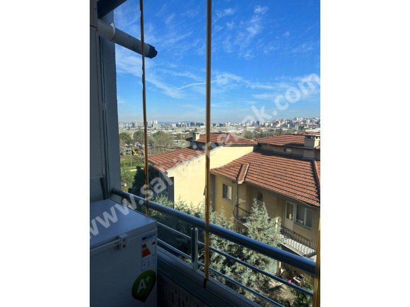 BURSA NİLÜFER ÜÇEVLER MAH. SATILIK 3.KAT SİTE İÇİ 3+1 DAİRE