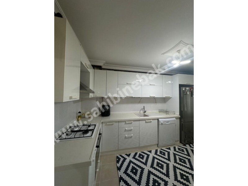 BURSA NİLÜFER ÜÇEVLER MAH. SATILIK 3.KAT SİTE İÇİ 3+1 DAİRE