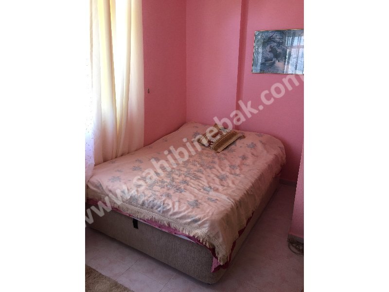 İzmir Dikili'de Site İçinde Bahçeli Havuzlu Kiralık Dublex Villa