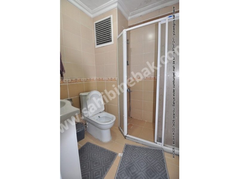 İstanbul Bahçelievler Cumhuriyet Mah. 80 m2 Satılık 2+1 Yüksek Giriş Daire