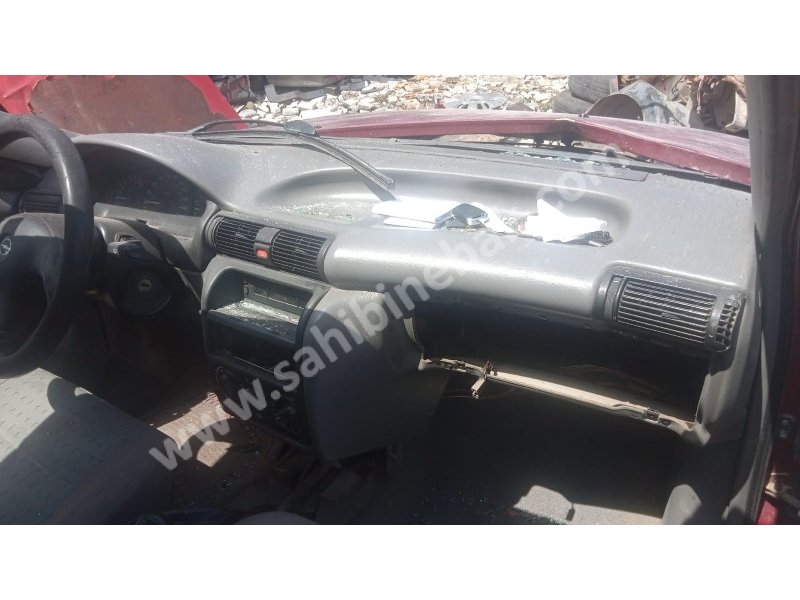 Opel Astra f  torpido