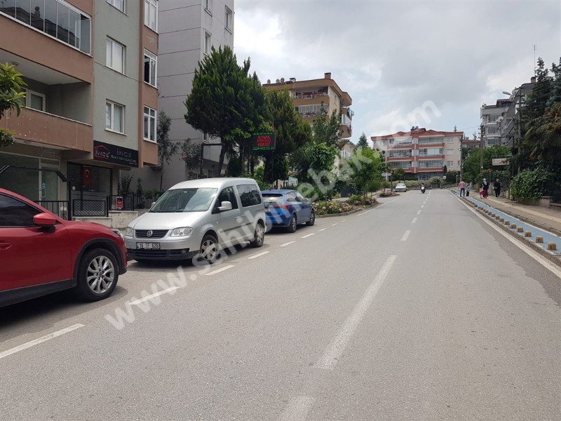 BURSA NİLÜFER BEŞEVLER KONAK CAD. SATILIK 2.KAT 3+1 DAİRE