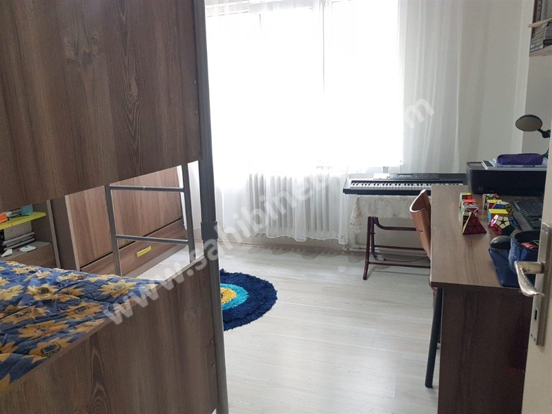 BURSA NİLÜFER BEŞEVLER KONAK CAD. SATILIK 2.KAT 3+1 DAİRE