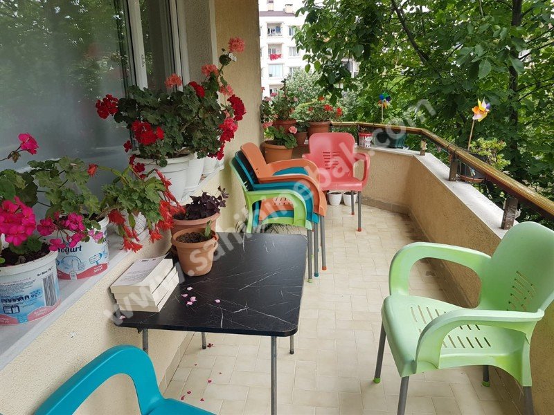 BURSA NİLÜFER BEŞEVLER KONAK CAD. SATILIK 2.KAT 3+1 DAİRE