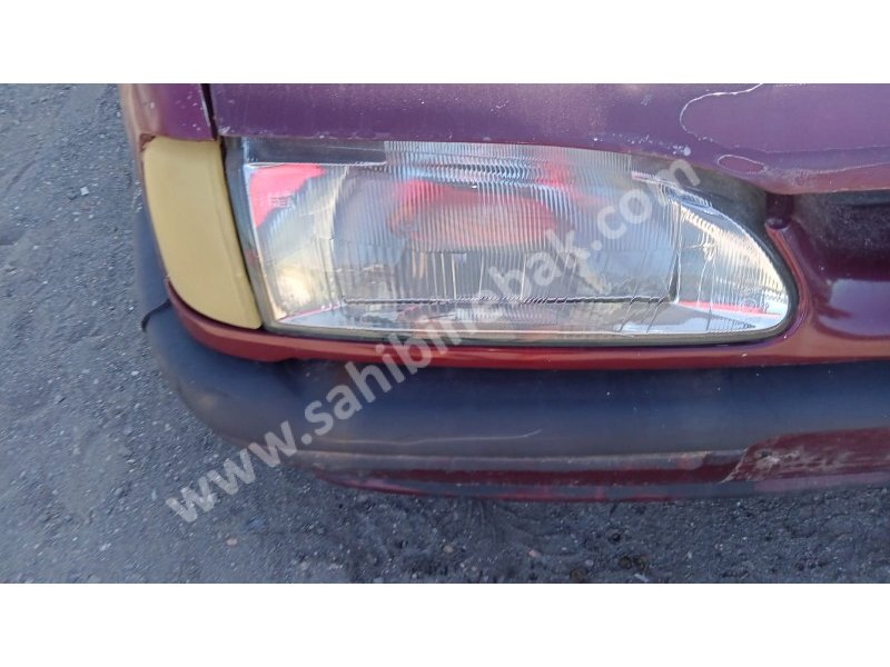 Renault 19 sağ ön far orjinal farba