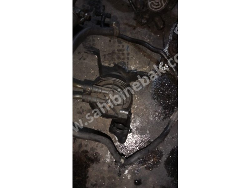 Mitsubishi karizma 1.9 mazot filtre kütük