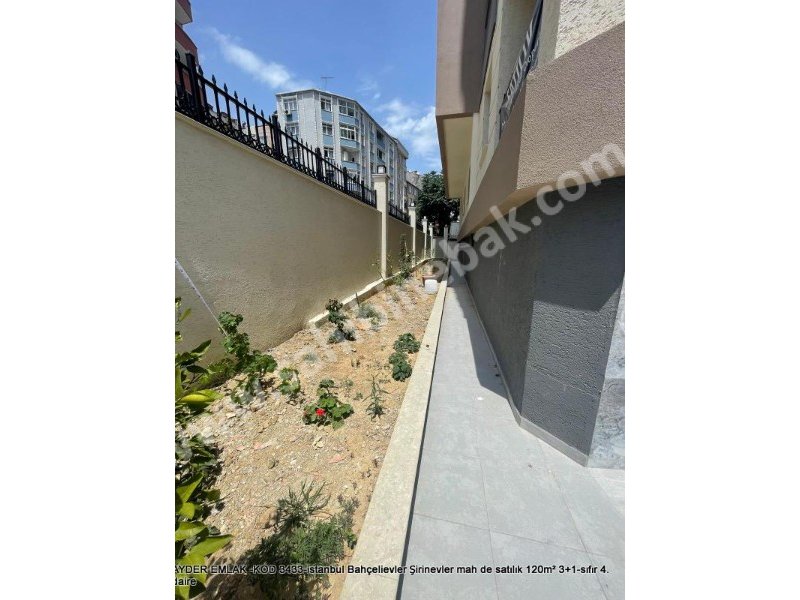 İstanbul Bahçelievler Şirinevler Mah. Satılık 120 m2 4.Kat 3+1 Sıfır Daire