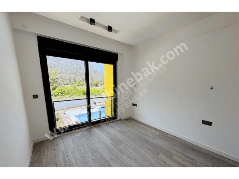 ANTALYA KEMER GÖYNÜK'TE SATILIK 40 M2 1+1 SIFIR DAİRE