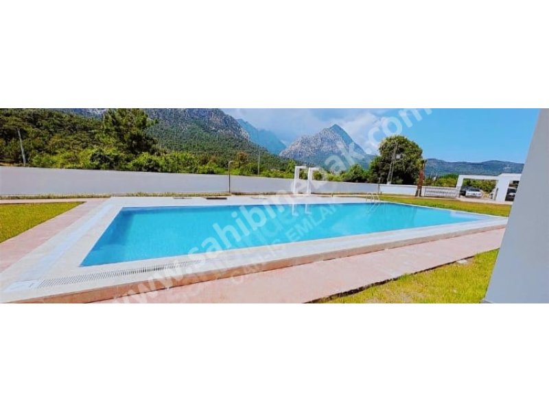 ANTALYA KEMER GÖYNÜK'TE SATILIK 40 M2 1+1 SIFIR DAİRE