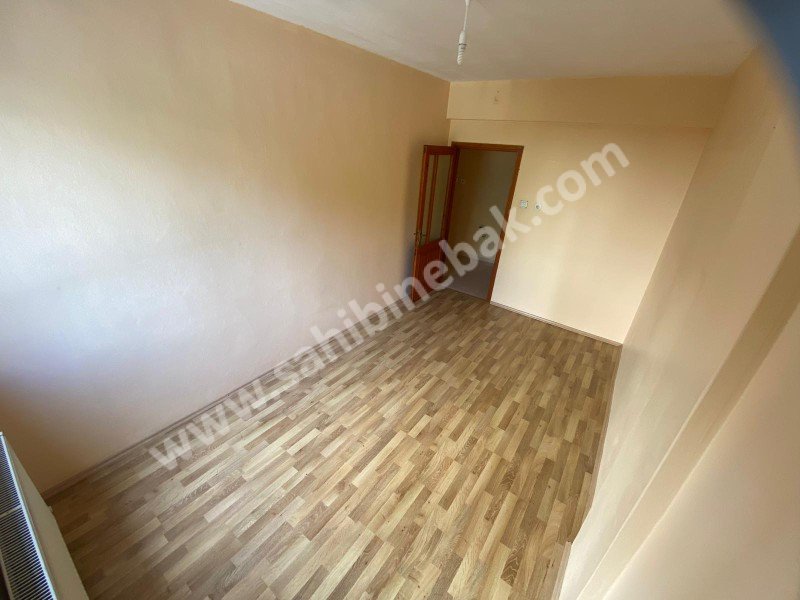 ROSA EMLAK TAN MALTEPE METROYA YAKIN TEMIZ KİRALIK DAİRE