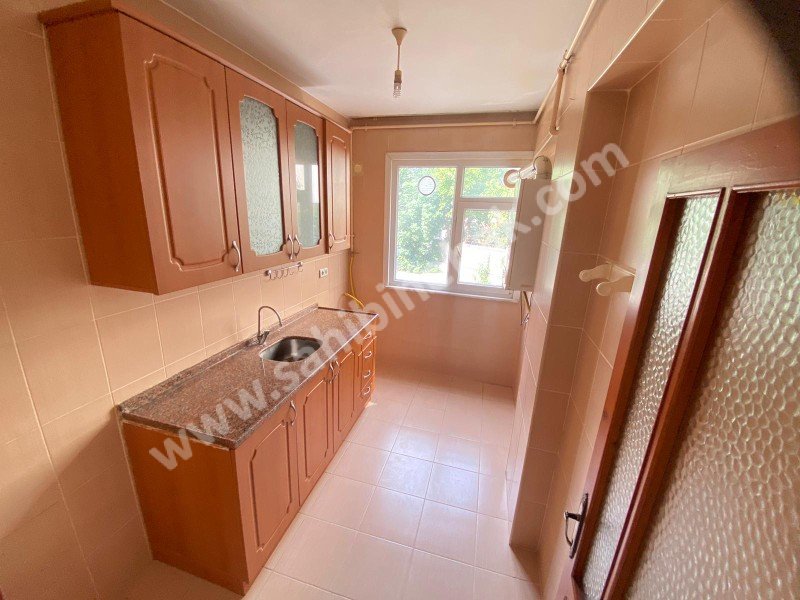 ROSA EMLAK TAN MALTEPE METROYA YAKIN TEMIZ KİRALIK DAİRE