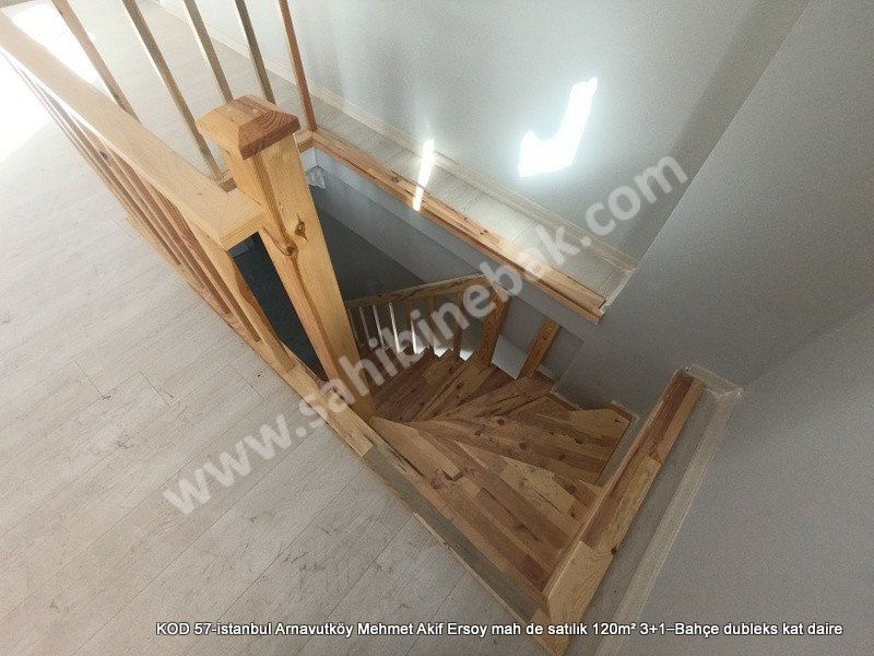 Arnavutköy Mehmet Akif Ersoy Mah. Satılık 3+1 Bahçe Dubleks 120 m2 Daire