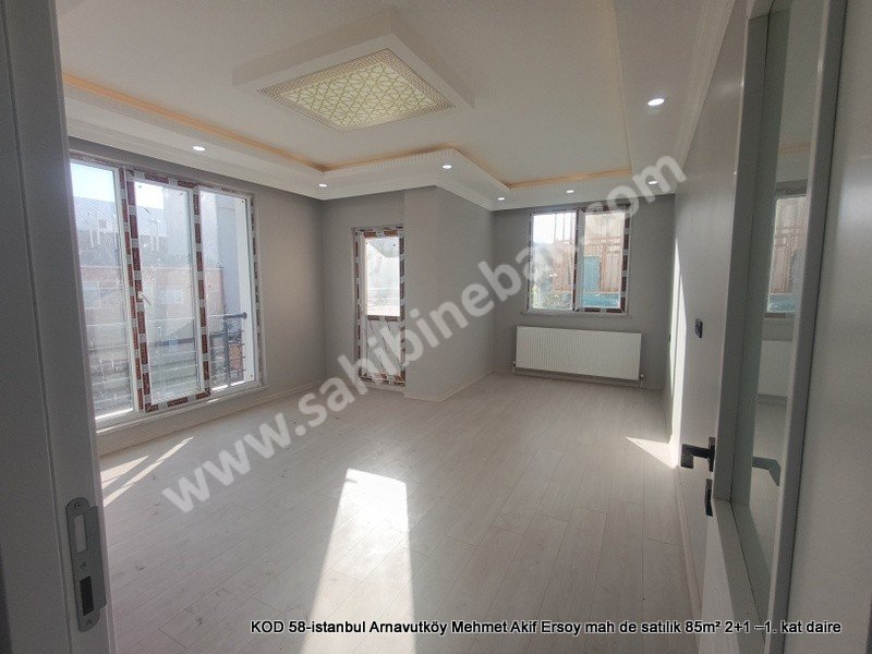 Arnavutköy Mehmet Akif Ersoy Mah. Satılık 2+1 1.Kat 85 m2 daire