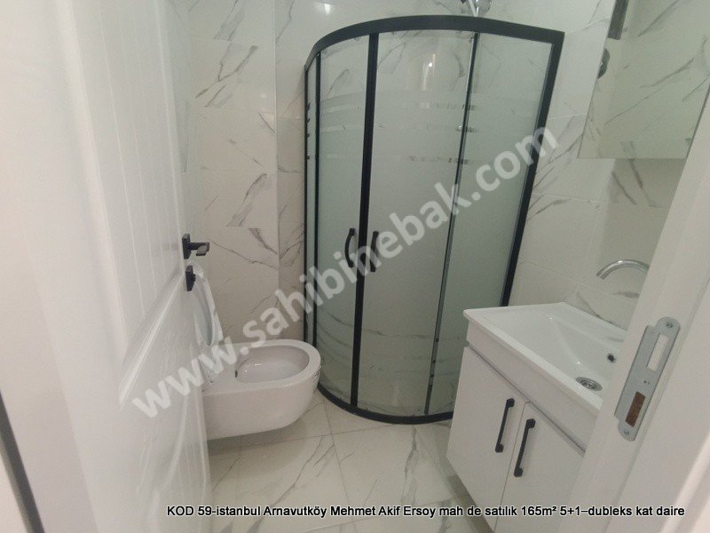 İstanbul Arnavutköy Mehmet Akif Ersoy Mah. Satılık 5+1 Dubleks Kat 165 m2 daire