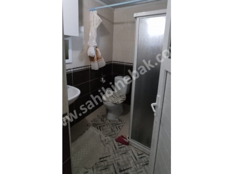 ISPARTA ŞARKİKARAAĞAÇ YUKARIDİNEK KÖYÜ KURUÇAY MEVKİİNDE SATILIK 7984 M2 BAHÇE