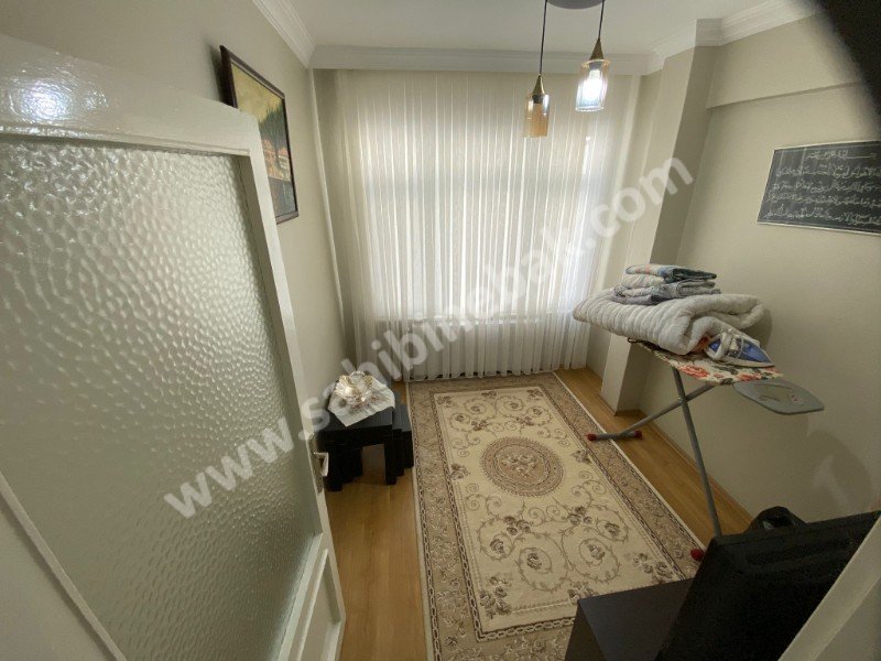 ROSADAN YALI MAH. ŞAHANE KONUMDA TEMIZ SATILIK DAİRE