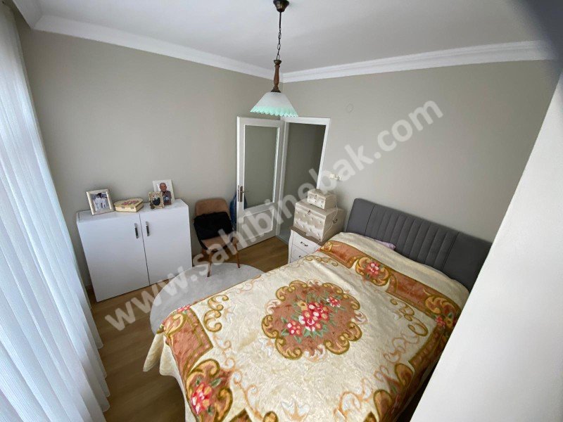 ROSADAN YALI MAH. ŞAHANE KONUMDA TEMIZ SATILIK DAİRE
