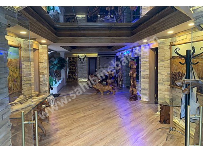 İSTANBUL ETİLER NİSPETİYE CAD. SATILIK 3500 M2 6 KATLI BİNA