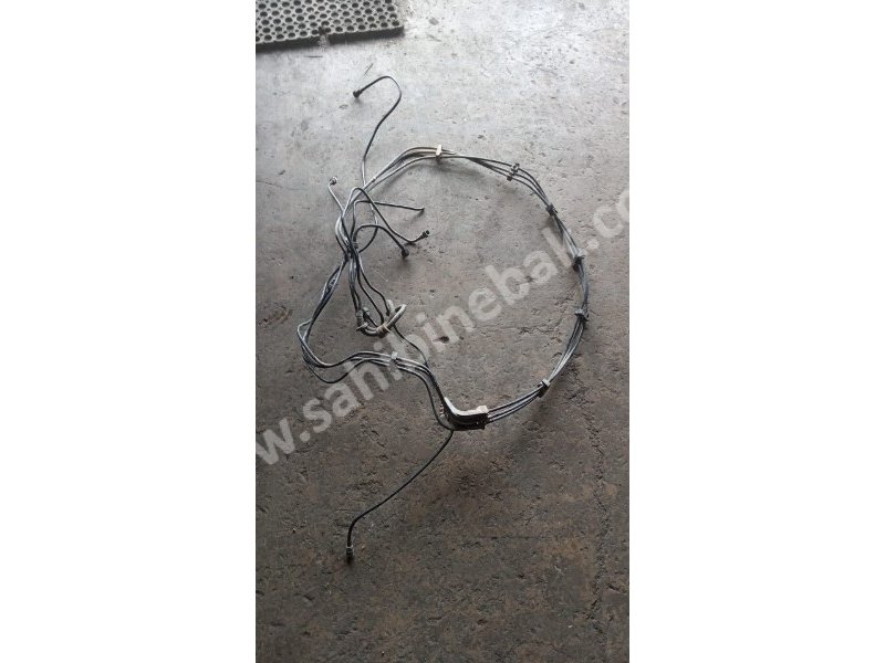 Renault Laguna 1 benzin geri dönüşüm boruları takım yedek parça