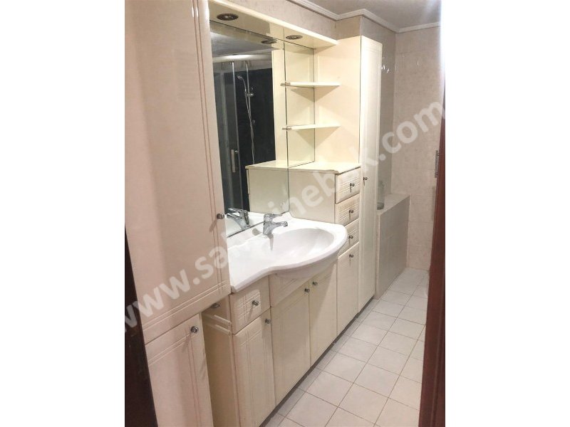 BURSA NİLÜFER BEŞEVLER KONAK MH. KİRALIK 4.KAT 3+1 MANZARALI DAİRE 22.000 TL.