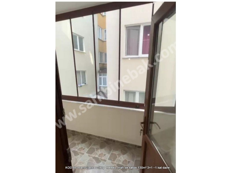 İstanbul Arnavutköy Arnavutköy Merkez Mh. 130 m2 Satılık 1.Kat 3+1 Daire