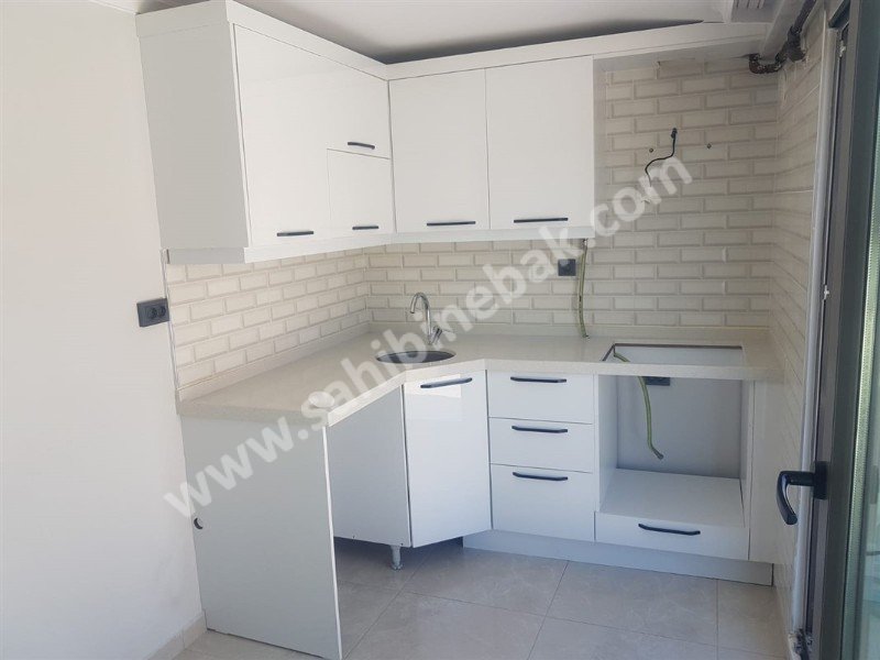 BURSA NİLÜFER BEŞEVLER DE KİRALIK 4.KAT 2+1 LÜX DAİRE 20.000 TL.