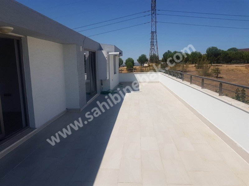 BURSA NİLÜFER BEŞEVLER DE KİRALIK 4.KAT 2+1 LÜX DAİRE 20.000 TL.