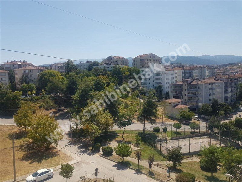 BURSA NİLÜFER BEŞEVLER DE KİRALIK 4.KAT 2+1 LÜX DAİRE 20.000 TL.