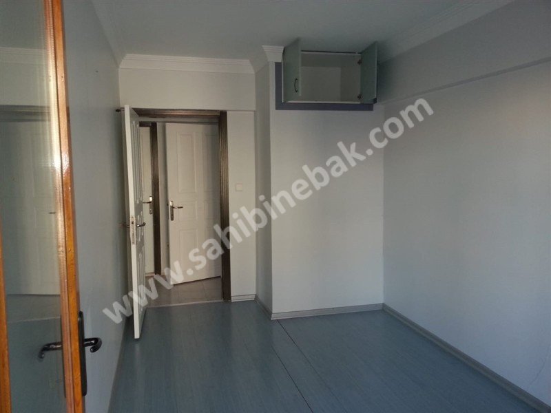 BURSA NİLÜFER BEŞEVLER KONAK MAH. KİRALIK 2.KAT 3+1 DAİRE 22.000 TL.