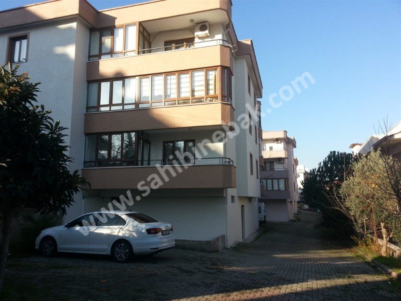 BURSA NİLÜFER BEŞEVLER KONAK MAH. KİRALIK 2.KAT 3+1 DAİRE 22.000 TL.