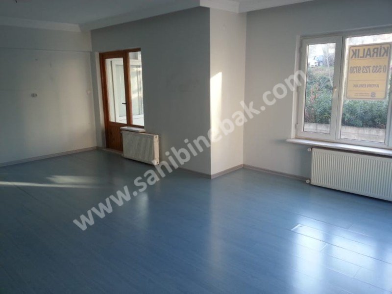 BURSA NİLÜFER BEŞEVLER KONAK MAH. KİRALIK 2.KAT 3+1 DAİRE 22.000 TL.