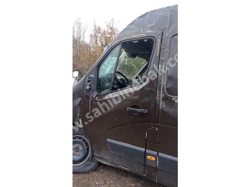 Renault Master 3 sop ön kapı yedek parça