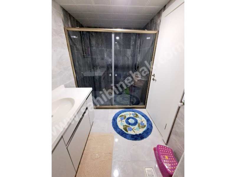 ALTINDAĞ GÜNEŞEVLERDE SİTE İÇİNDE SATILIK 4+1 DAİRE