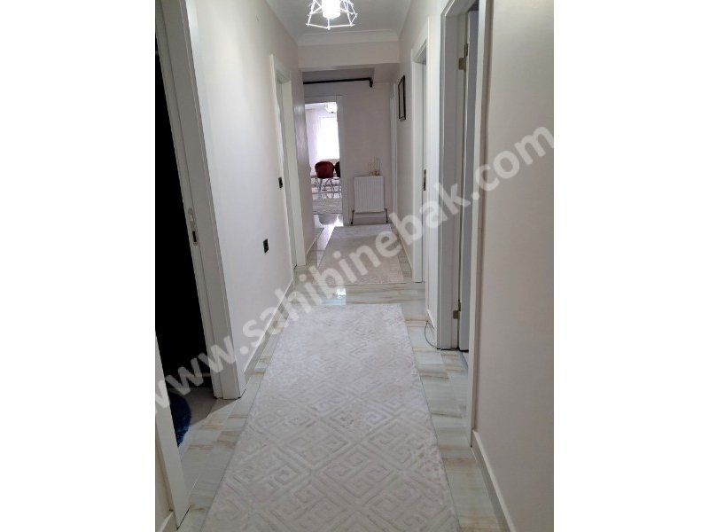 ALTINDAĞ GÜNEŞEVLERDE SİTE İÇİNDE SATILIK 4+1 DAİRE