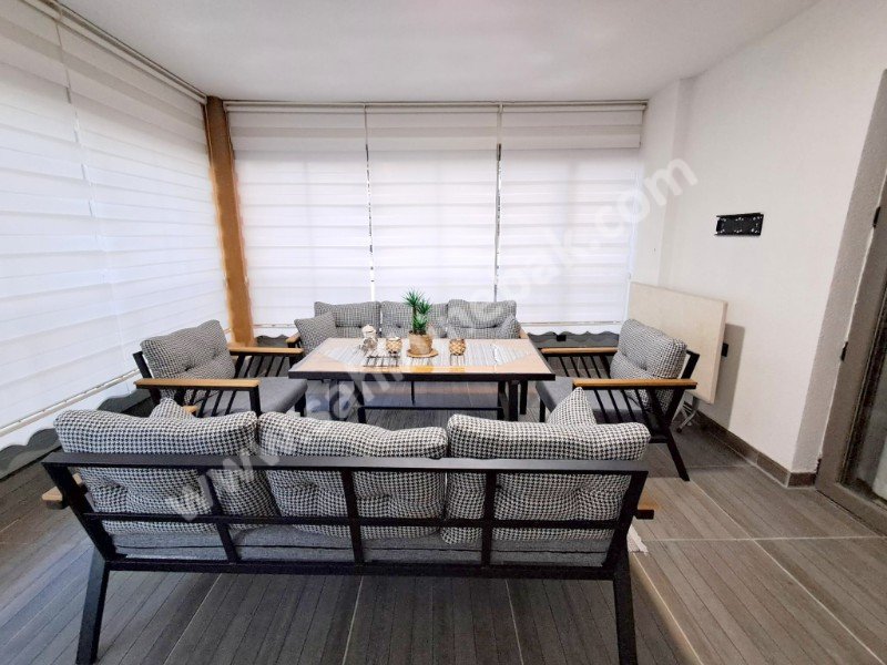 ALTINDAĞ GÜNEŞEVLERDE SİTE İÇİNDE SATILIK 4+1 DAİRE