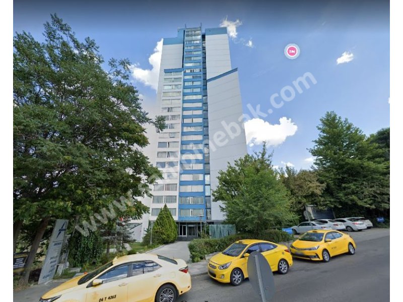AKMAN PLAZADA 1+1 ARA KAT İSTER OFİS İSTER KONUT KULLANIMINA UYGUN KİRALIK MÜLK