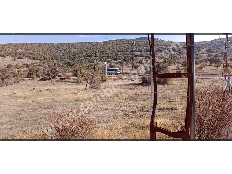 Çamlıderede kızılcahamam yolu üzerinde VİLLALIK ARSA