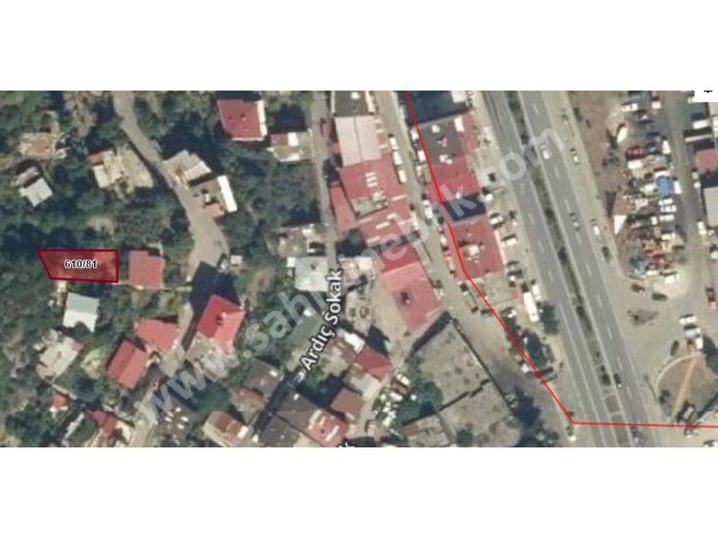 Ortahisarda Cadde Üstü Satlık Arsa