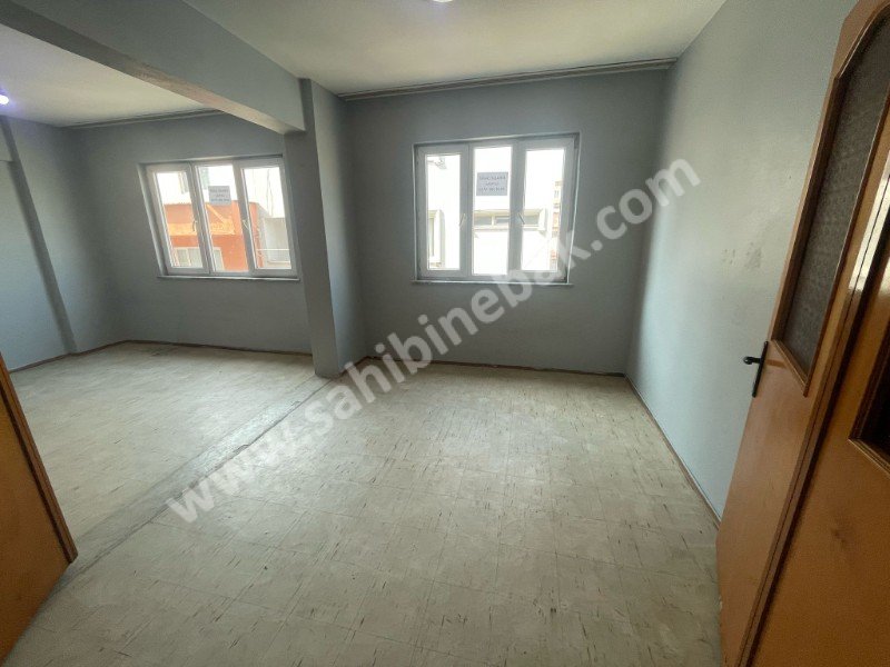 BURSA YILDIRIM ORTABAĞLAR'DA KİRALIK 95m2 2+1 ARAKAT DAİRE