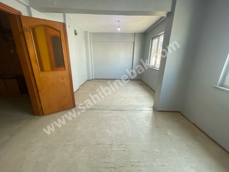 BURSA YILDIRIM ORTABAĞLAR'DA KİRALIK 95m2 2+1 ARAKAT DAİRE