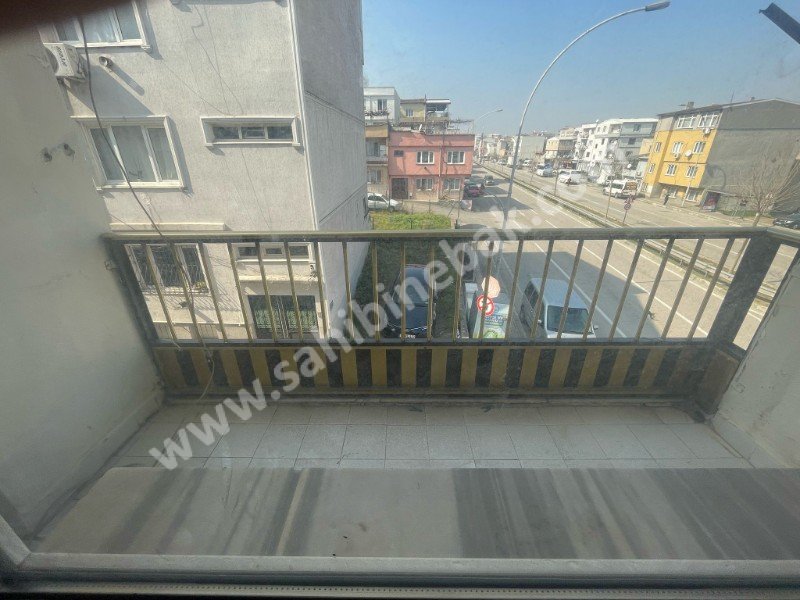 BURSA YILDIRIM ORTABAĞLAR'DA KİRALIK 95m2 2+1 ARAKAT DAİRE