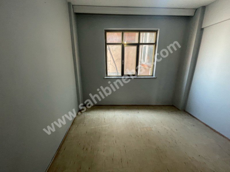 BURSA YILDIRIM ORTABAĞLAR'DA KİRALIK 95m2 2+1 ARAKAT DAİRE