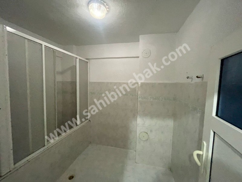 BURSA YILDIRIM ORTABAĞLAR'DA KİRALIK 95m2 2+1 ARAKAT DAİRE