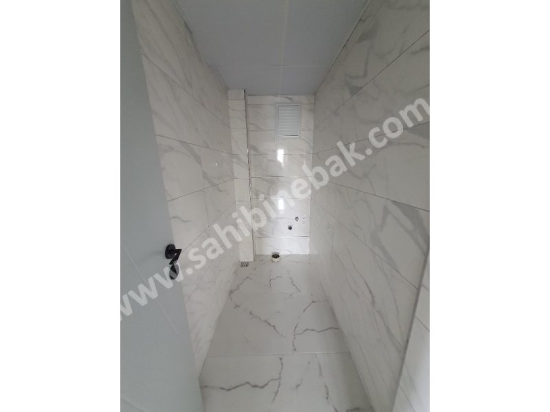 ESKİŞEHİR AŞAĞISÖĞÜTÖNÜ MAHALLESİ SATILIK 3+1 156 m2 DAİRE