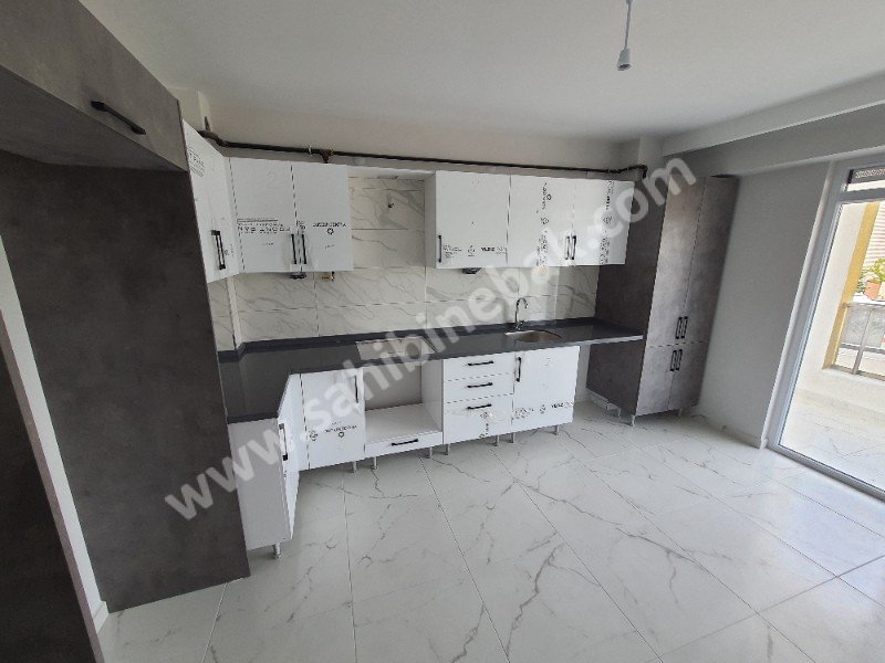 ESKİŞEHİR AŞAĞISÖĞÜTÖNÜ MAHALLESİ SATILIK 3+1 156 m2 DAİRE