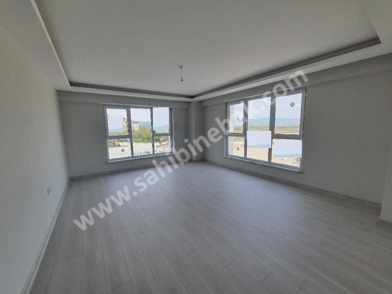 ESKİŞEHİR AŞAĞISÖĞÜTÖNÜ MAHALLESİ SATILIK 3+1 156 m2 DAİRE