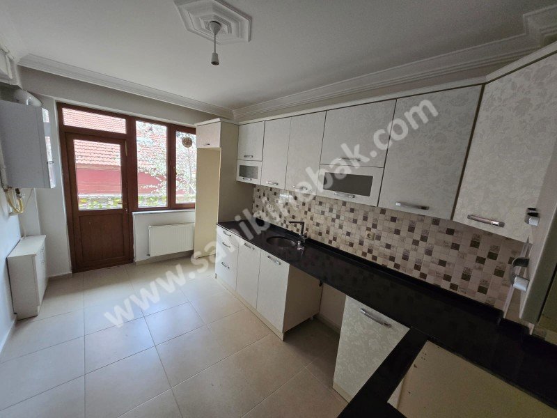 ESKİŞEHİR GÖKMEYDAN MAHALLESİNDE SATILIK 2+1 105 m2 DAİRE
