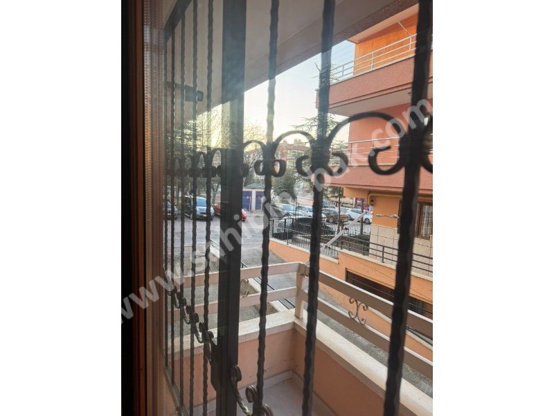 ALTINDAĞ GÜNEŞEVLERDE KİRALIK 3+1 YÜKSEK GİRİŞ YAPILI DAİRE