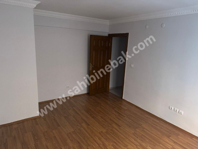 ALTINDAĞ GÜNEŞEVLERDE KİRALIK 3+1 YÜKSEK GİRİŞ YAPILI DAİRE